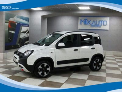 Fiat Panda Cross 1.0 firefly hybrid Cross s&s 70cv 5p.ti usata