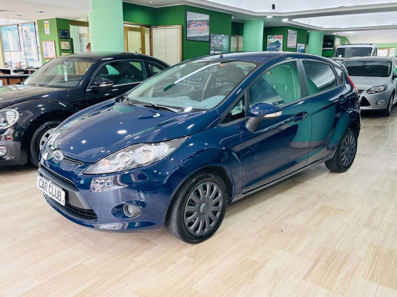 Ford Fiesta 1.4 TDCi 68CV 5 porte Titanium