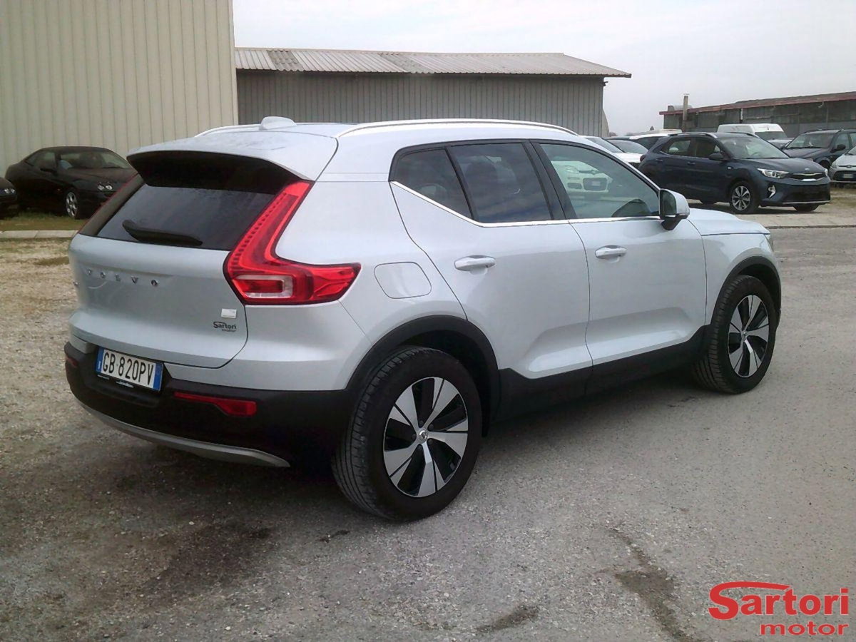 Volvo XC40 T5 Recharge Plug-in Hybrid automatico Core (3)
