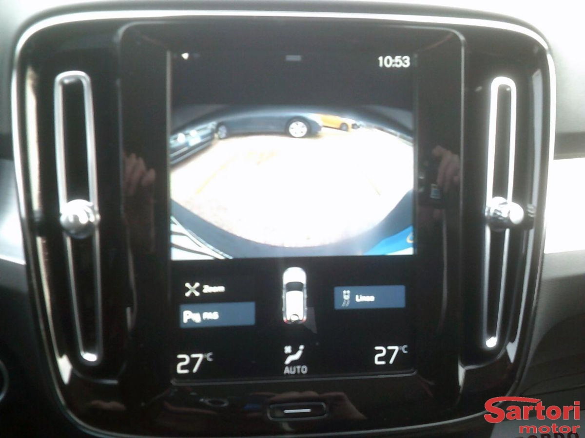 Volvo XC40 T5 Recharge Plug-in Hybrid automatico Core (8)