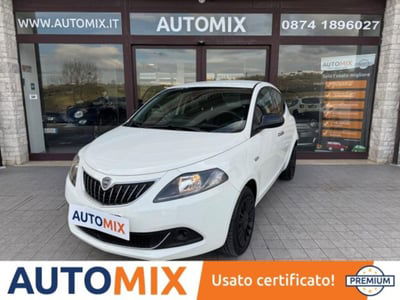 Lancia Ypsilon 1.0 FireFly 5 porte S&S Hybrid Silver Plus usata