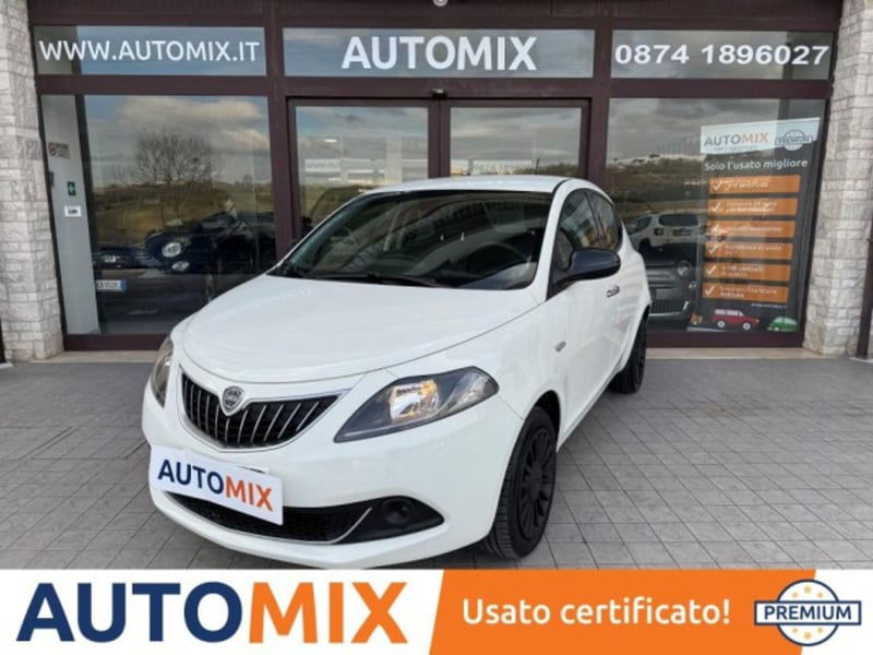 Lancia Ypsilon 1.0 FireFly 5 porte S&S Hybrid Silver Plus