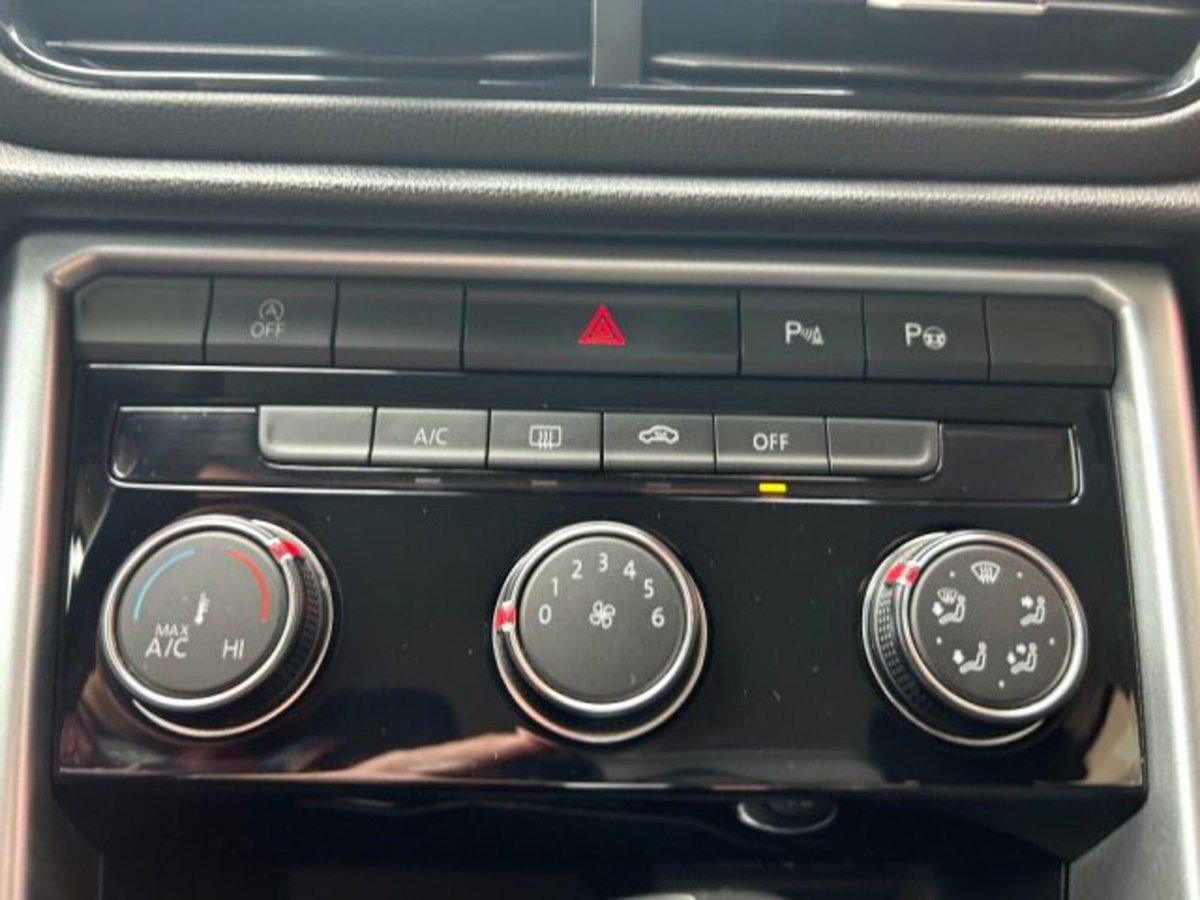 Volkswagen T-Roc 2.0 tdi Life 150cv dsg (12)