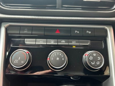Volkswagen T-Roc 2.0 tdi Life 150cv dsg (12)