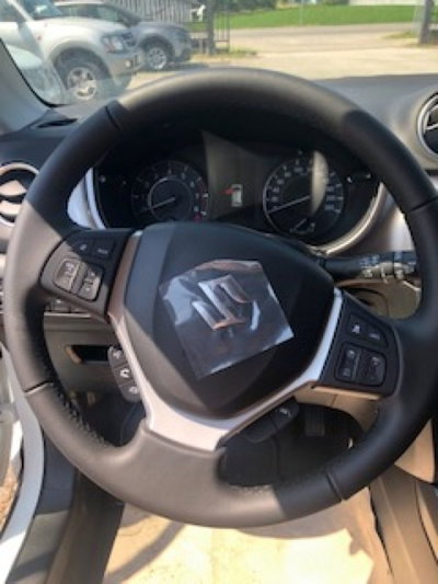 Suzuki Vitara 1.4h Top 2wd 110cv (12)