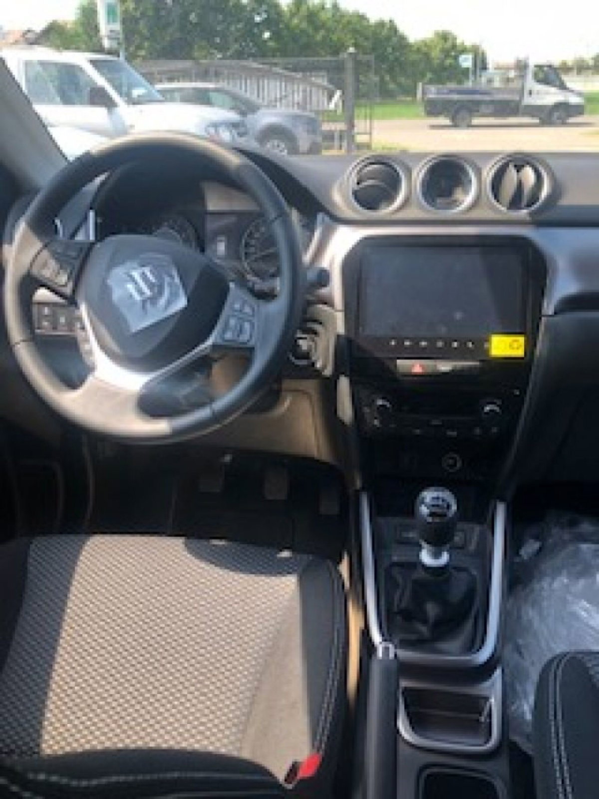 Suzuki Vitara 1.4h Top 2wd 110cv (20)