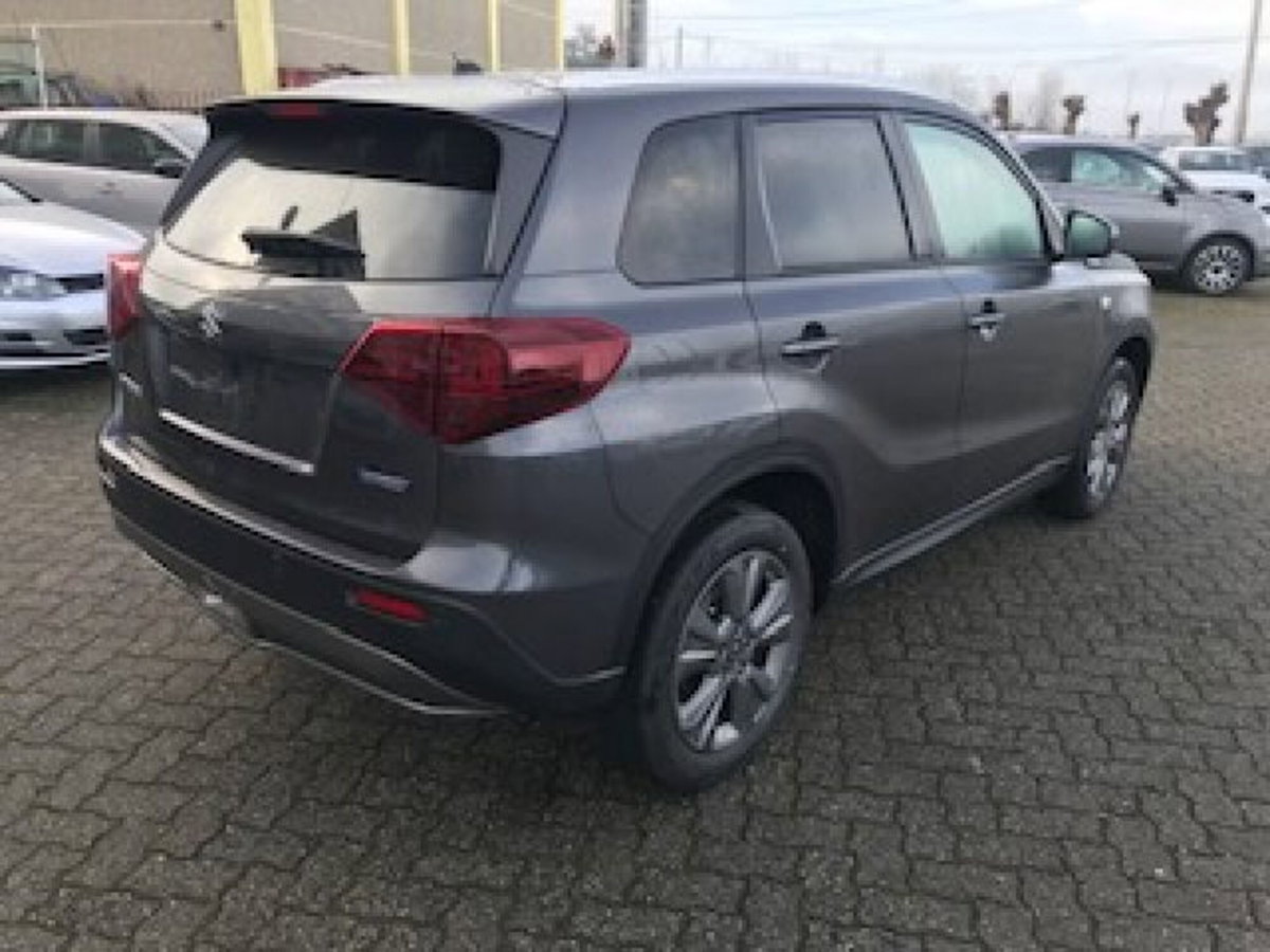 Suzuki Vitara 1.4h Top 2wd 110cv (6)