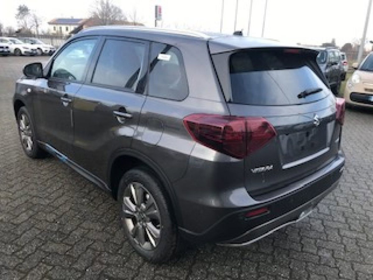 Suzuki Vitara 1.4h Top 2wd 110cv (8)