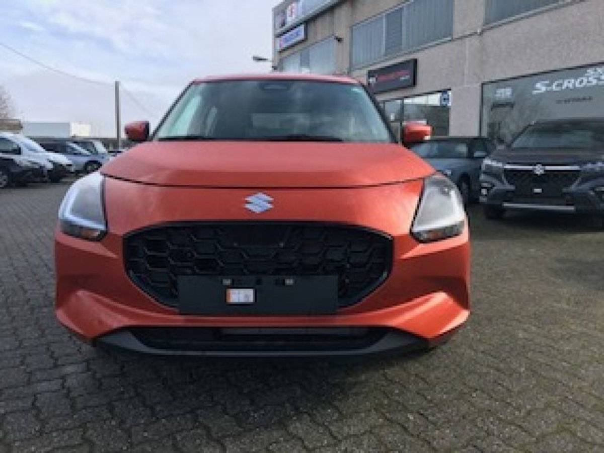 Suzuki Swift 1.2h Top 2wd (2)