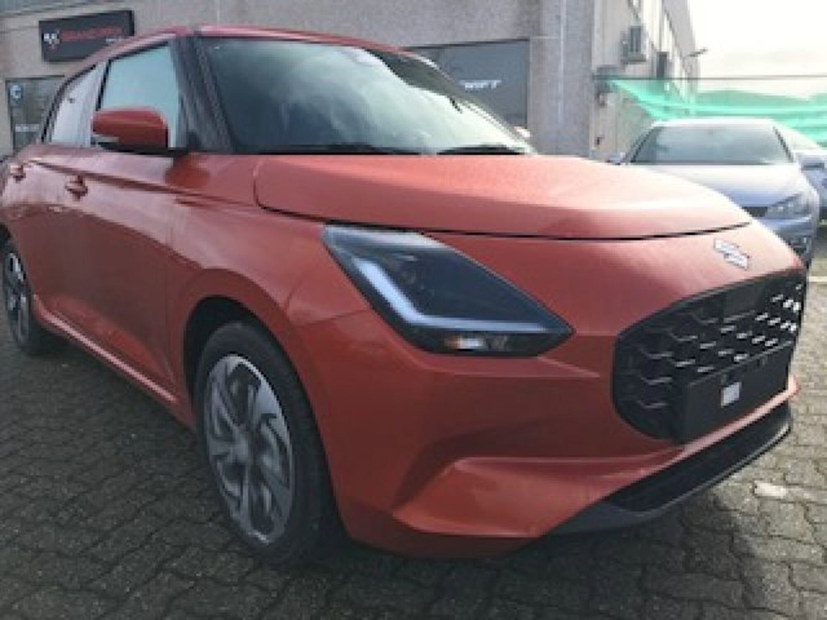 Suzuki Swift 1.2h Top 2wd (4)