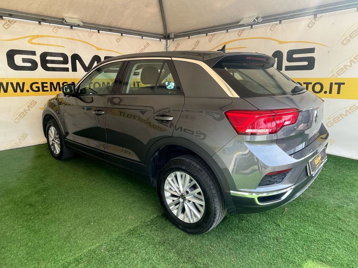Volkswagen T-Roc 1.5 TSI ACT DSG Business BlueMotion Technology (4)