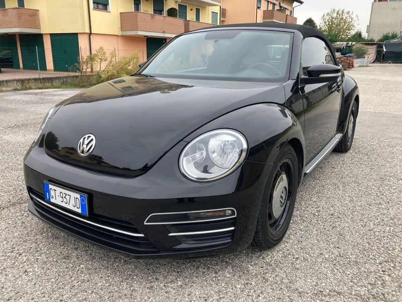 Volkswagen Maggiolino Cabrio 2.0 TSI DSG Sport 