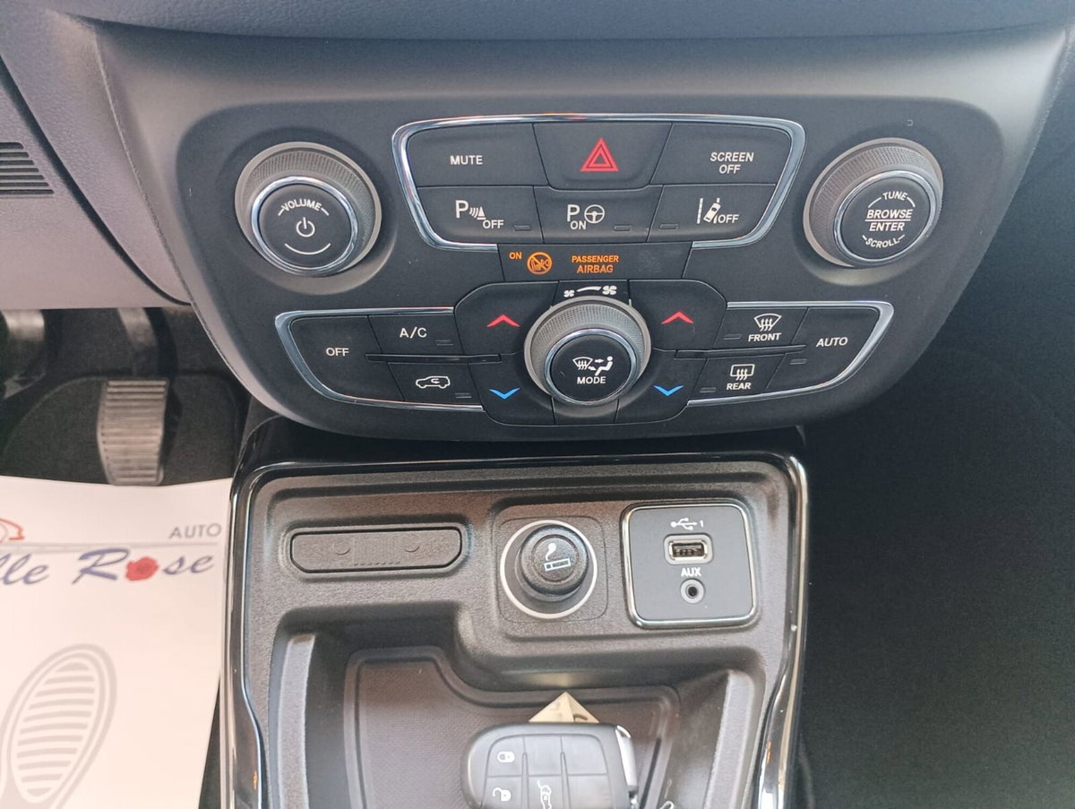 Jeep Compass 1.6 Multijet II 2WD Limited (11)