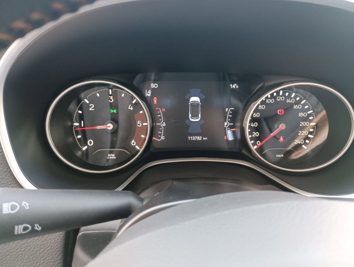Jeep Compass 1.6 Multijet II 2WD Limited (13)