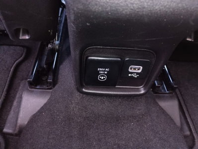 Jeep Compass 1.6 Multijet II 2WD Limited (14)