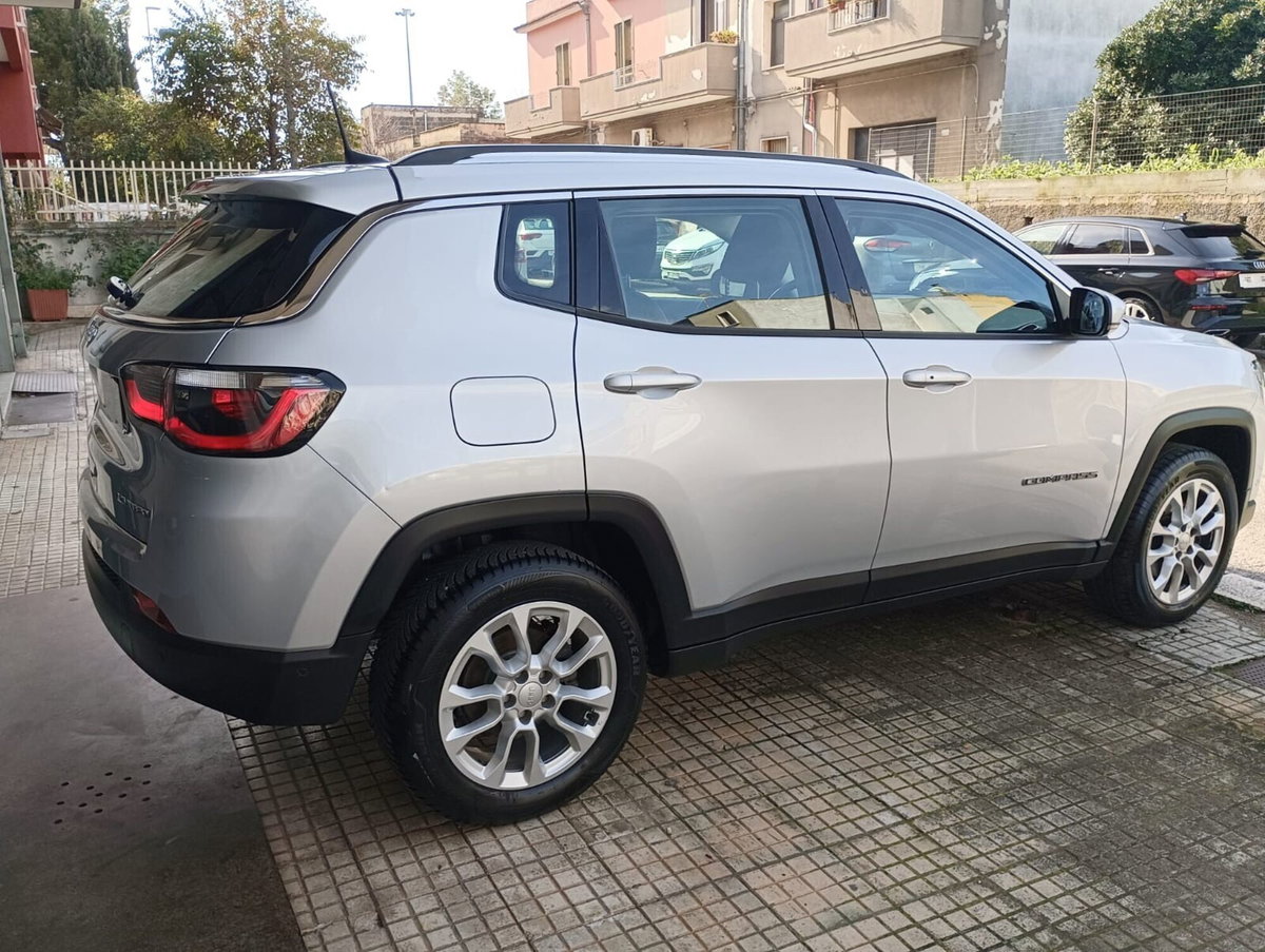Jeep Compass 1.6 Multijet II 2WD Limited (2)