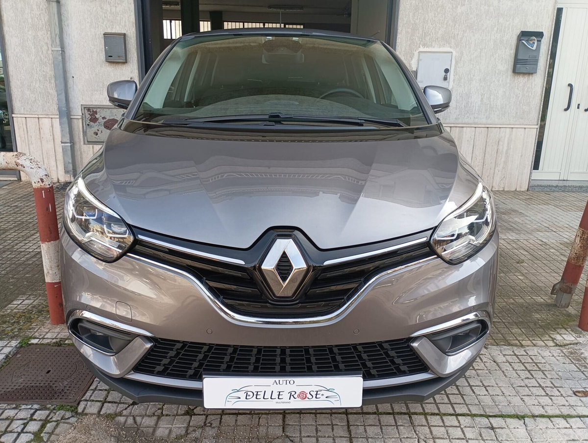 Renault Scenic E-Tech Electric 1.9 dCi Confort Dynamique (2)