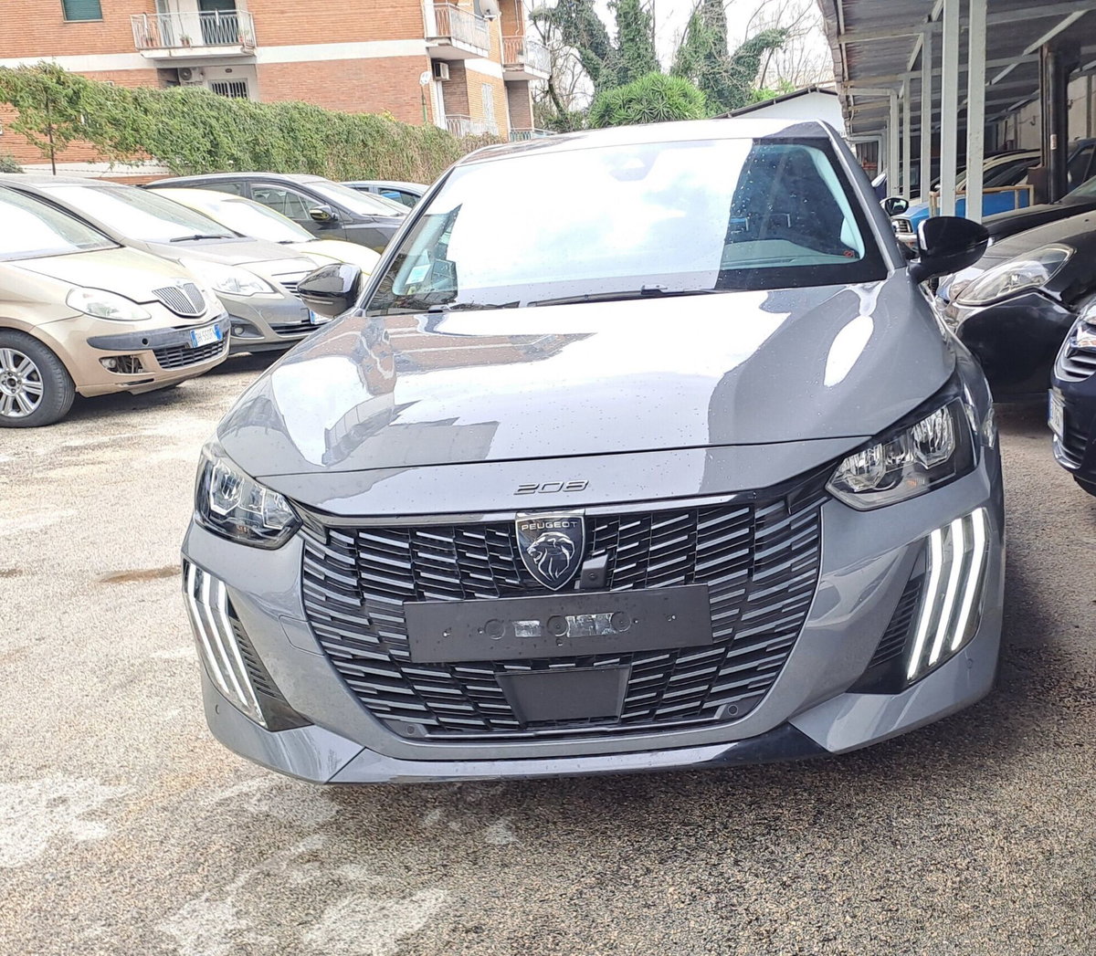 Peugeot 208 PureTech 100 Stop&Start 5 porte Allure (2)