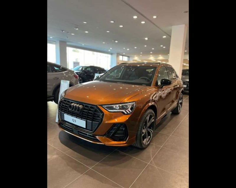 Audi Q3 35 TDI quattro S tronic Business