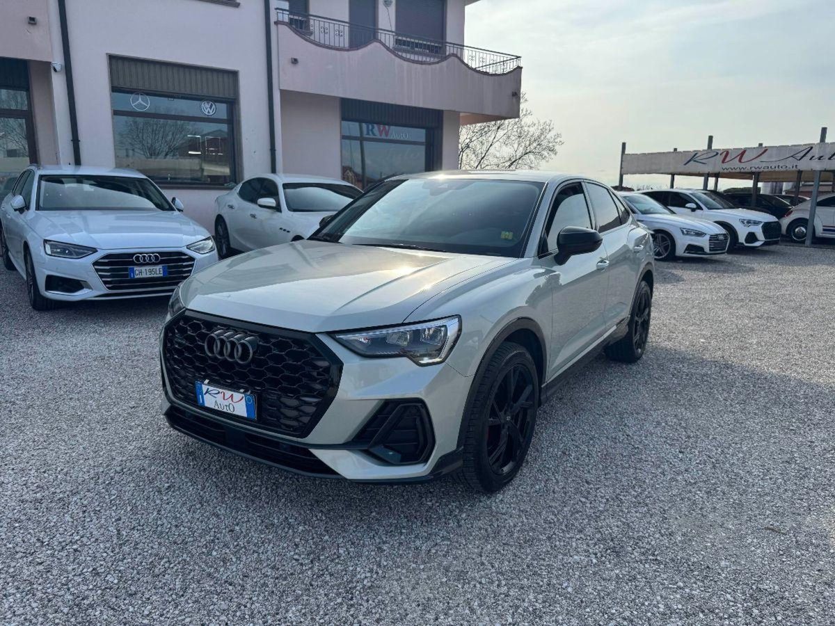 Audi Q3 Sportback 45 TFSI quattro S tronic S line edition (2)