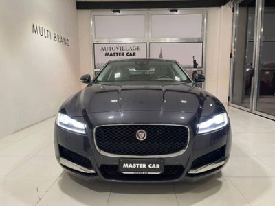 Jaguar XF 2.0 D 180 CV AWD aut. Pure (5)