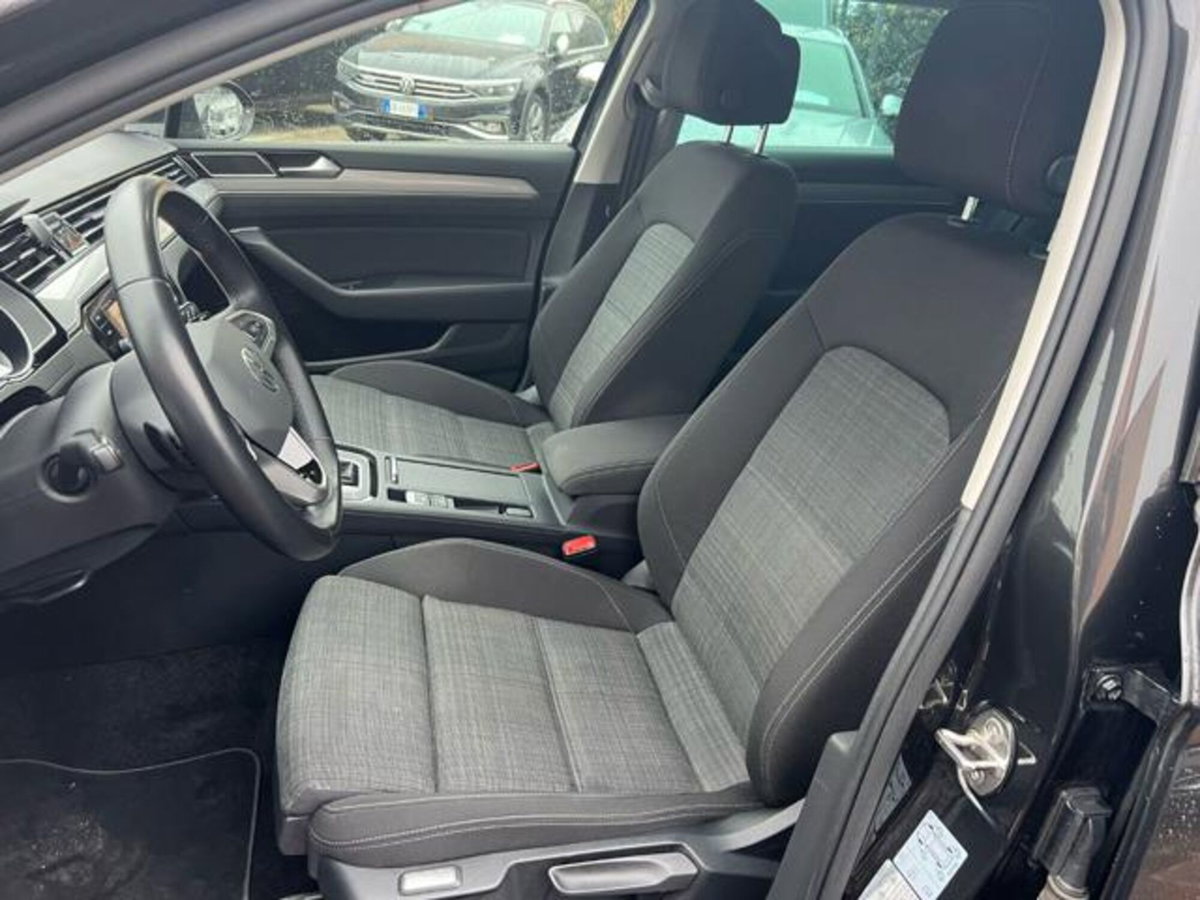 Volkswagen Passat Variant 2.0 TDI SCR EVO DSG Business (10)