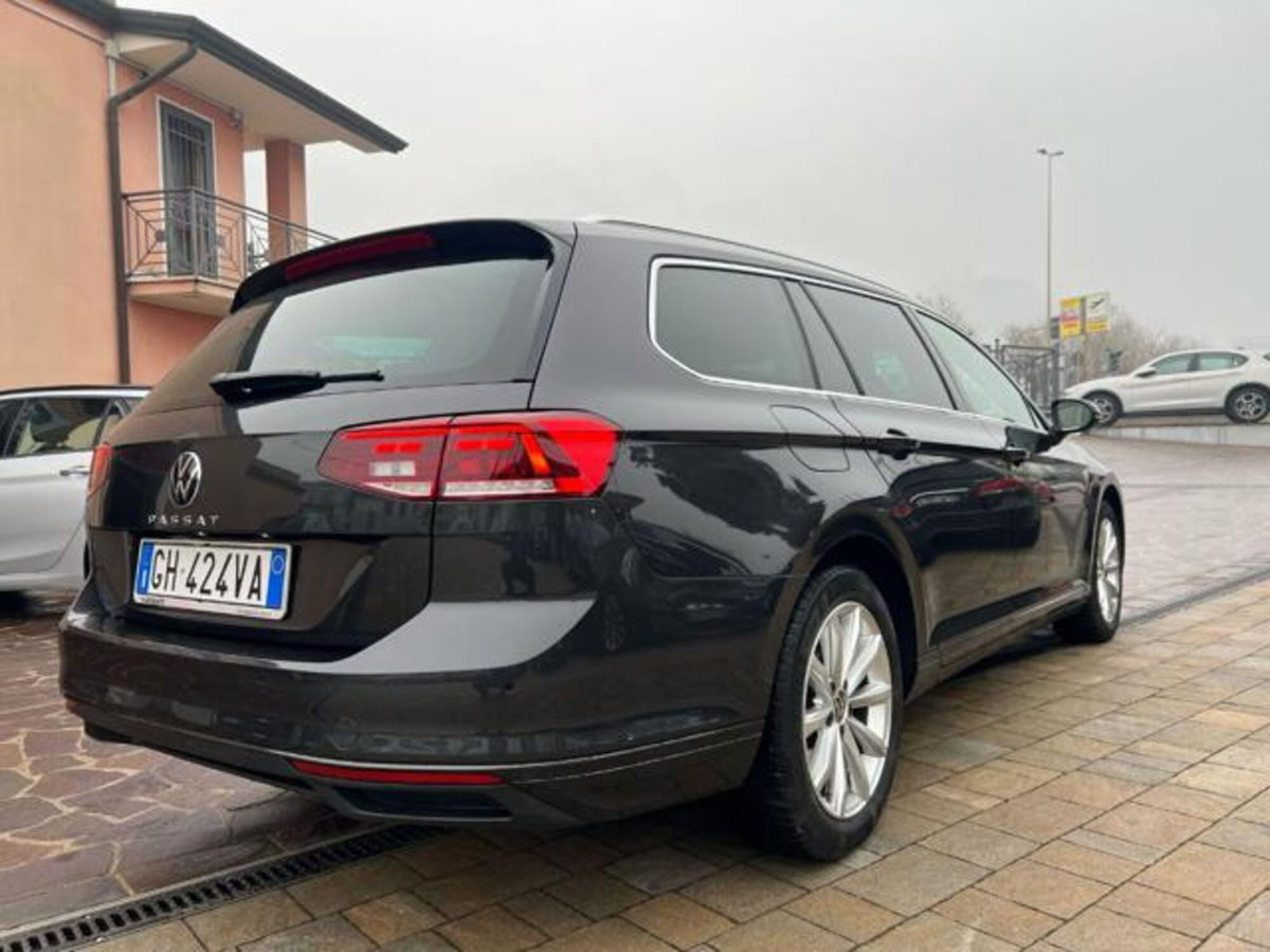 Volkswagen Passat Variant 2.0 TDI SCR EVO DSG Business (3)
