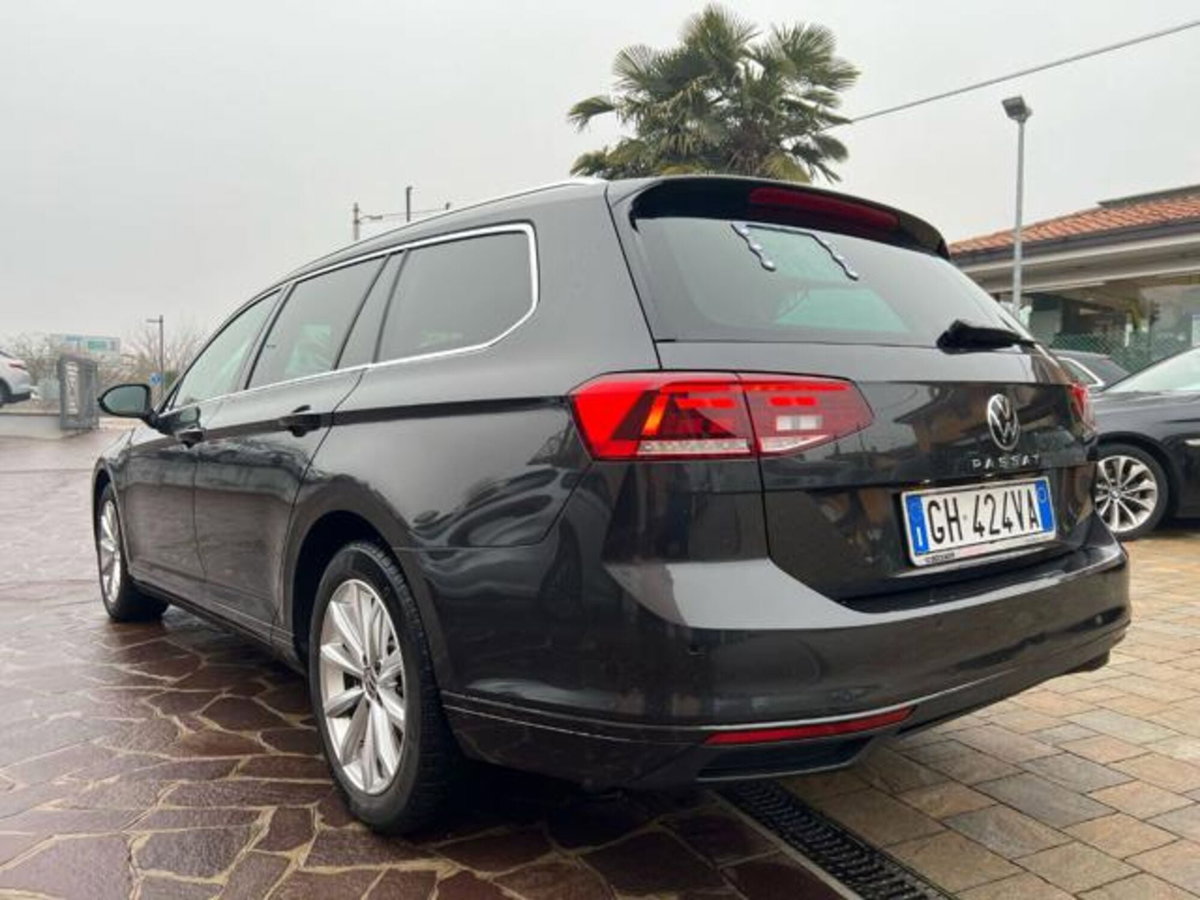 Volkswagen Passat Variant 2.0 TDI SCR EVO DSG Business (5)