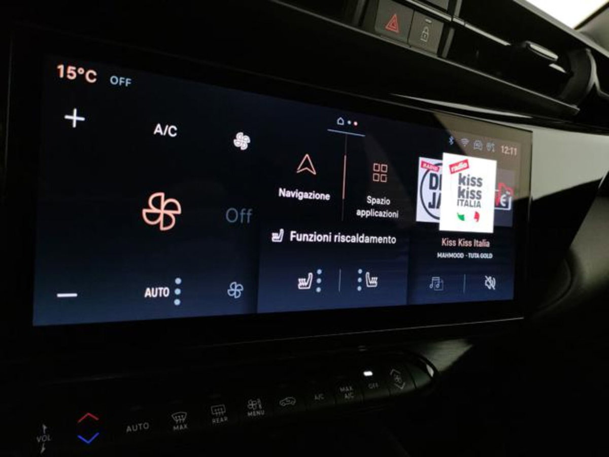 Alfa Romeo Junior 1.2 ibrida 145cv edct6 (8)