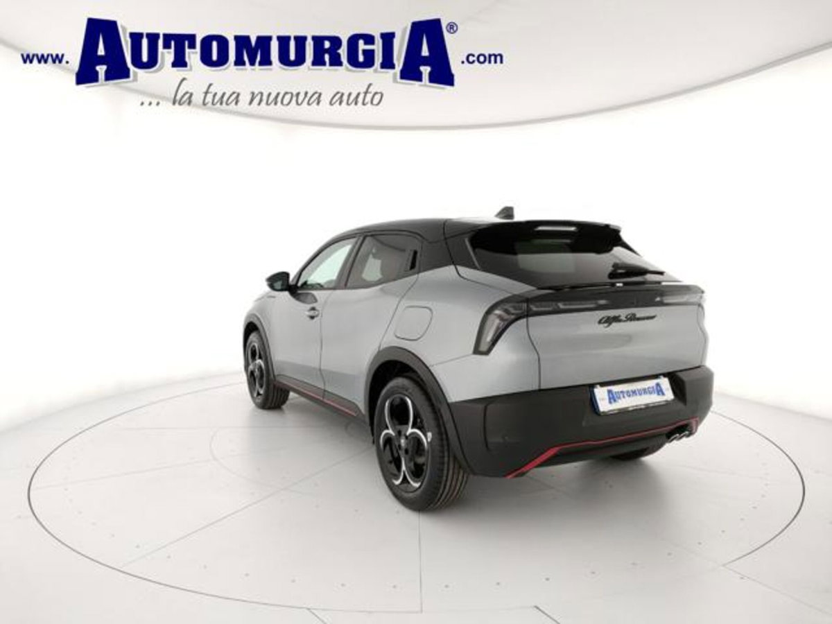 Alfa Romeo Junior 1.2 ibrida 145cv edct6 (3)