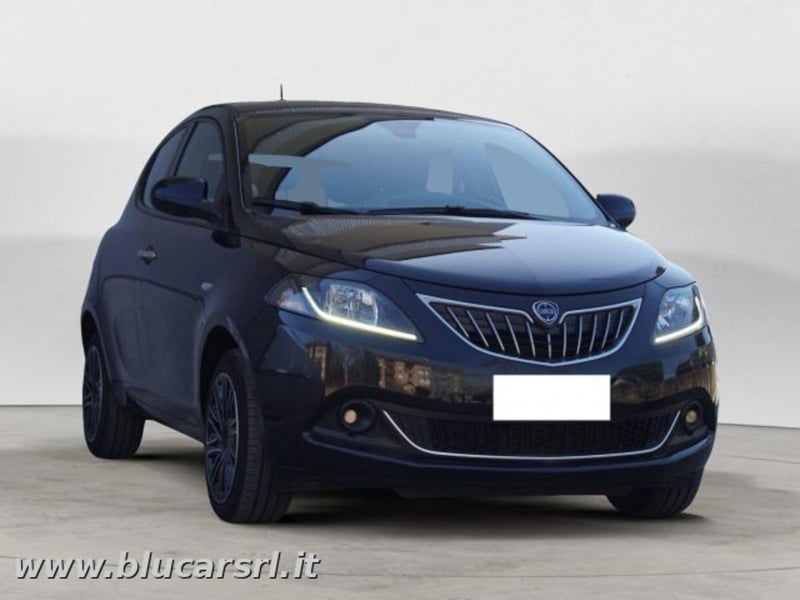 Lancia Ypsilon 1.0 FireFly 5 porte S&S Hybrid Gold Plus