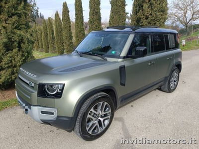 Land Rover Defender 110 2.0 SD4 240CV AWD Auto HSE usata