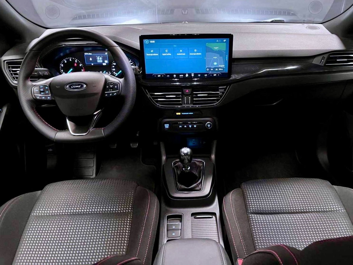 Ford Focus Station Wagon 1.0 EcoBoost 125 CV Start&Stop SW ST Line (11)