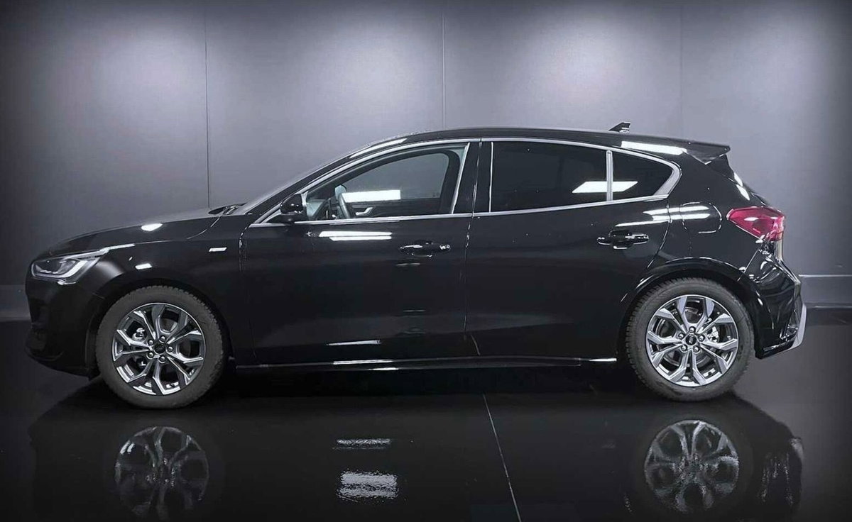 Ford Focus Station Wagon 1.0 EcoBoost 125 CV Start&Stop SW ST Line (7)