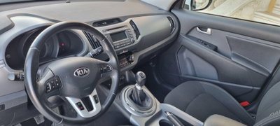Kia Sportage 1.7 CRDI VGT 2WD Class (4)