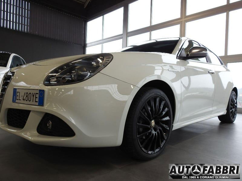 Alfa Romeo Giulietta 1.6 JTDm-2 Distinctive