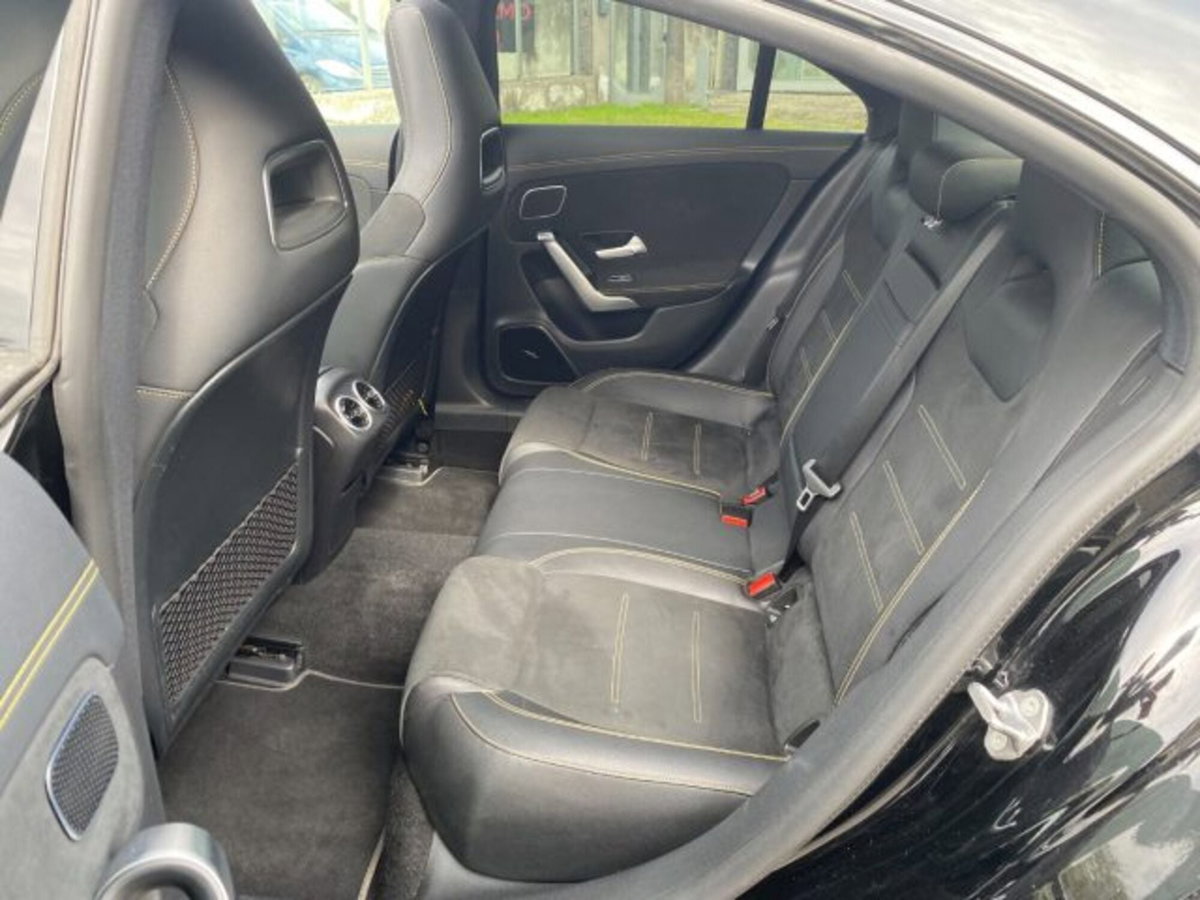 Mercedes-Benz CLA 45 AMG 4Matic (10)