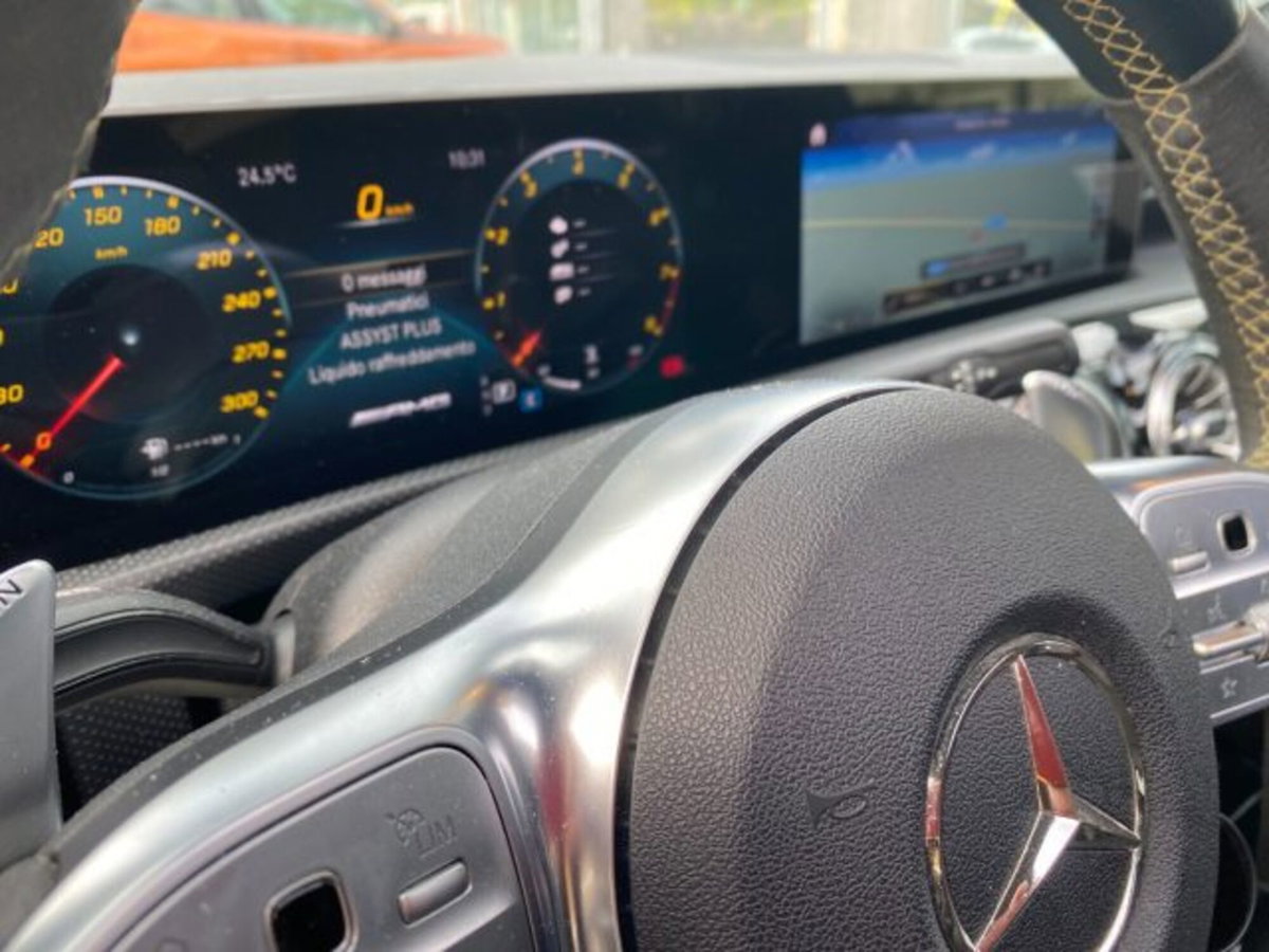 Mercedes-Benz CLA 45 AMG 4Matic (14)