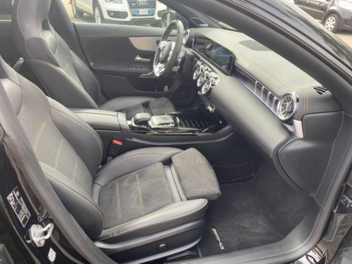 Mercedes-Benz CLA 45 AMG 4Matic (8)