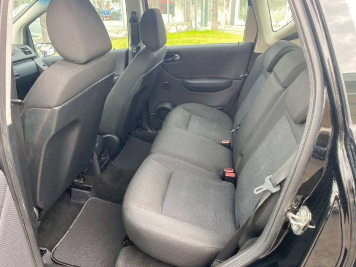 Mercedes-Benz Classe A 160 CDI AUTOMATIC Elegance (10)