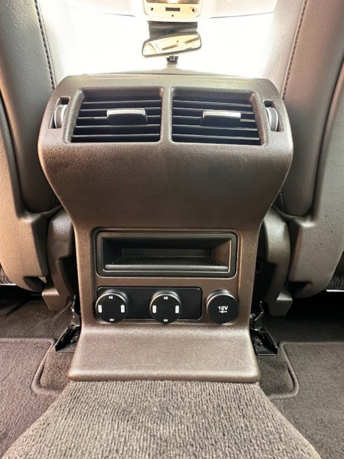 Jaguar F-Pace 2.0 D 180 CV AWD Portfolio (11)