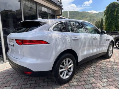 Jaguar F-Pace 2.0 D 180 CV AWD Portfolio (2)