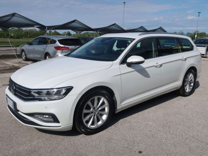 Volkswagen Passat Variant 2.0 TDI DSG Business BlueMotion Tech