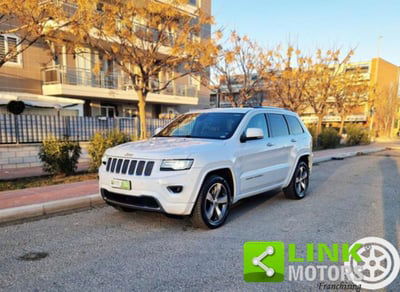 Jeep Grand Cherokee 3.0 V6 CRD 250 CV Multijet II Overland usata