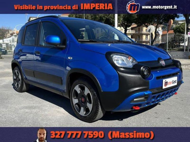 Fiat Panda Cross 1.0 firefly hybrid Cross s&s 70cv 5p.ti