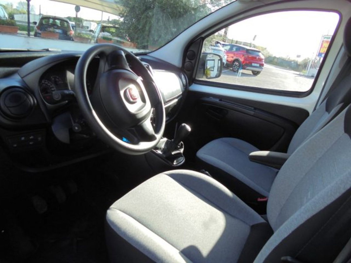 Fiat Fiorino 1.3 MJT 95CV Combinato (13)