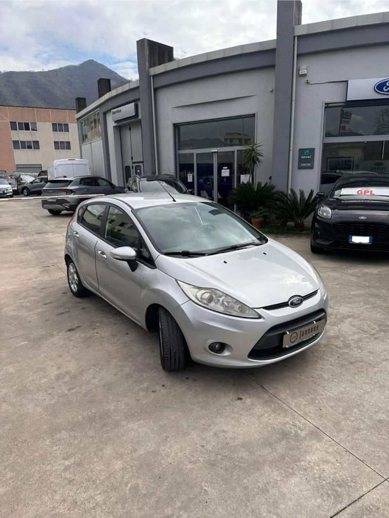 Ford Fiesta 1.4 TDCi 68CV 3 porte Titanium