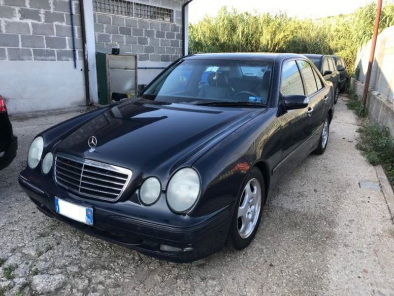Mercedes-Benz Classe E 200 Kompressor cat Avantgarde Evo