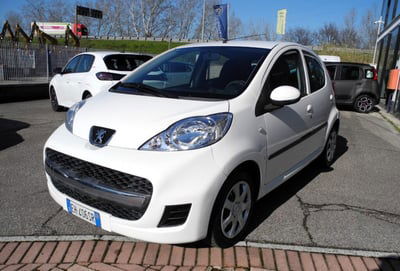Peugeot 107 68CV 5p. Active 2Tronic  usata
