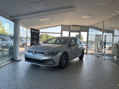 Volkswagen Golf 2.0 TDI SCR Life usata